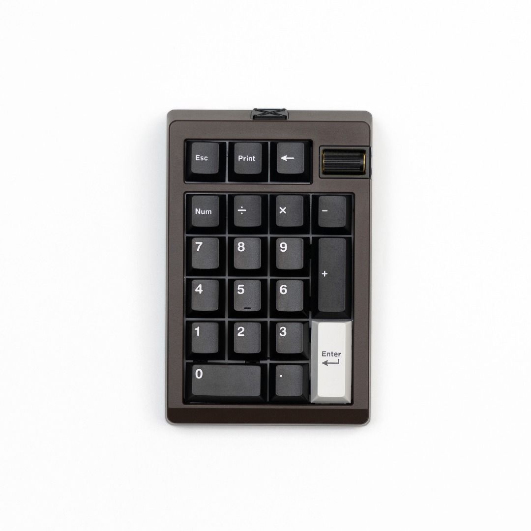 Meletrix ZOOMPAD TIGA Custom Tri-mode Number Pad WS PBT WOB